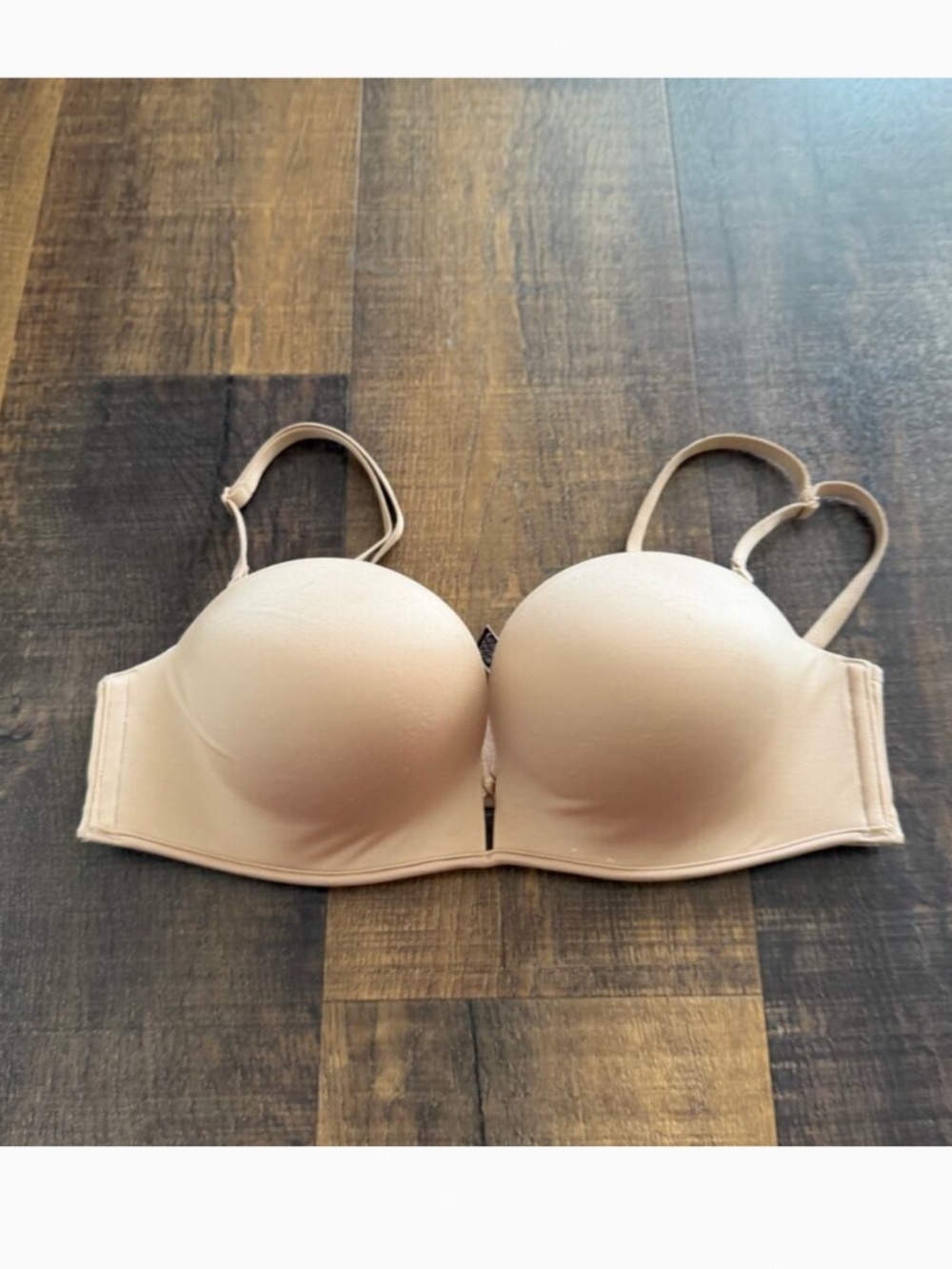 Nude Victoria’s Secret Bombshell Multi Way Strapless Bra 34B